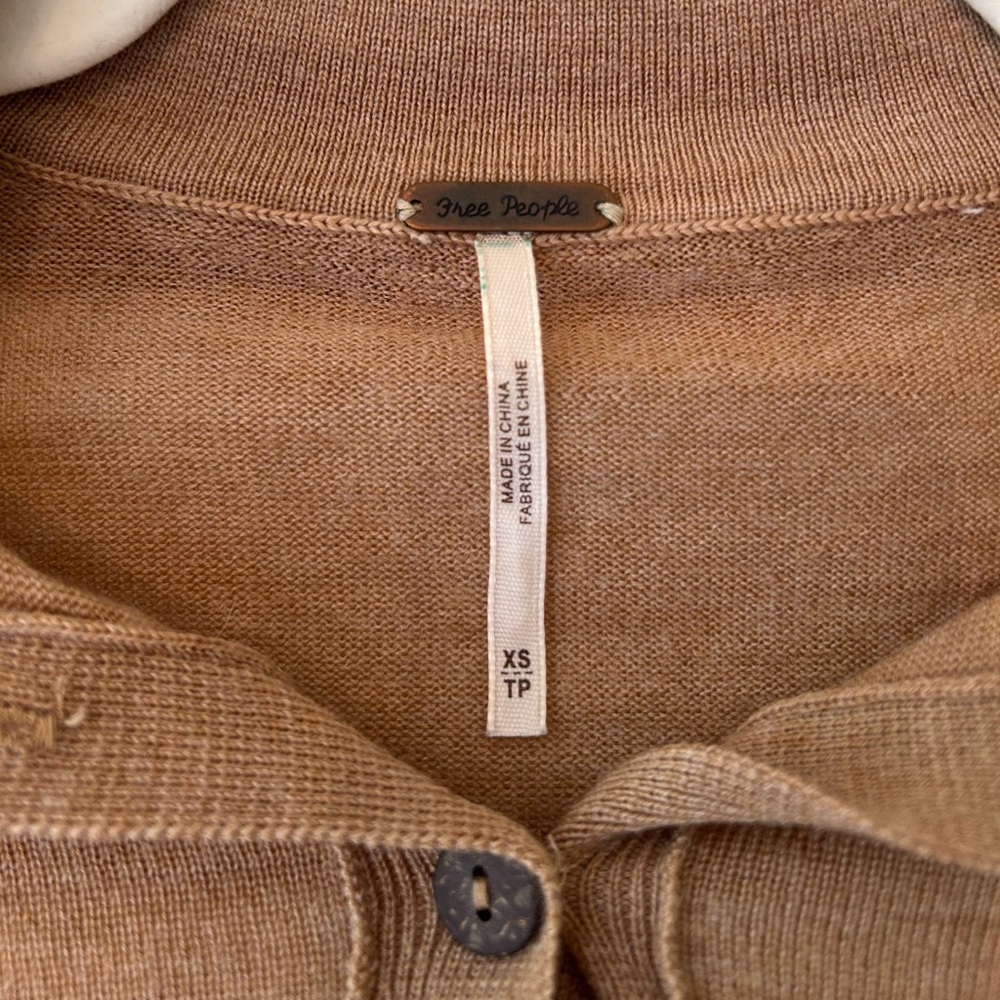 Free People Merino Wool Brown Long Sleeve Collared Button-Down Top - Picture 3 of 4